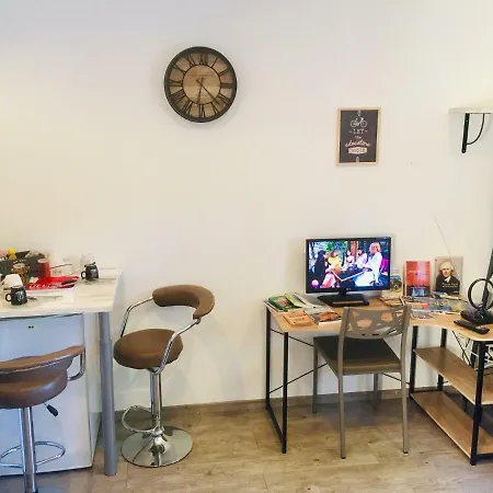 Studio Independant Avec Salle D'eau *